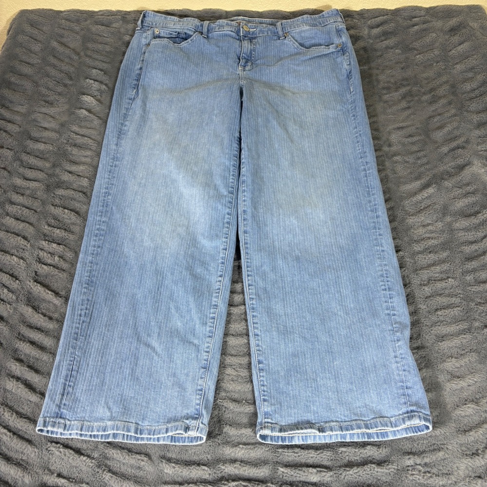 Torrid Perfect Wide Leg Vintage Stretch Pinstripe Jeans Light Wash Blue 18R